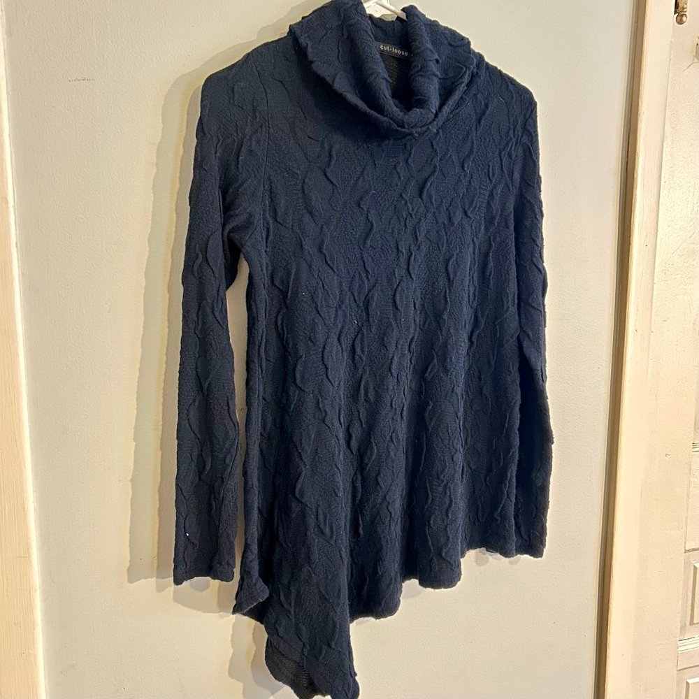 Cut Loose Navy Blue Patterned Turtleneck Tunic, Size Small